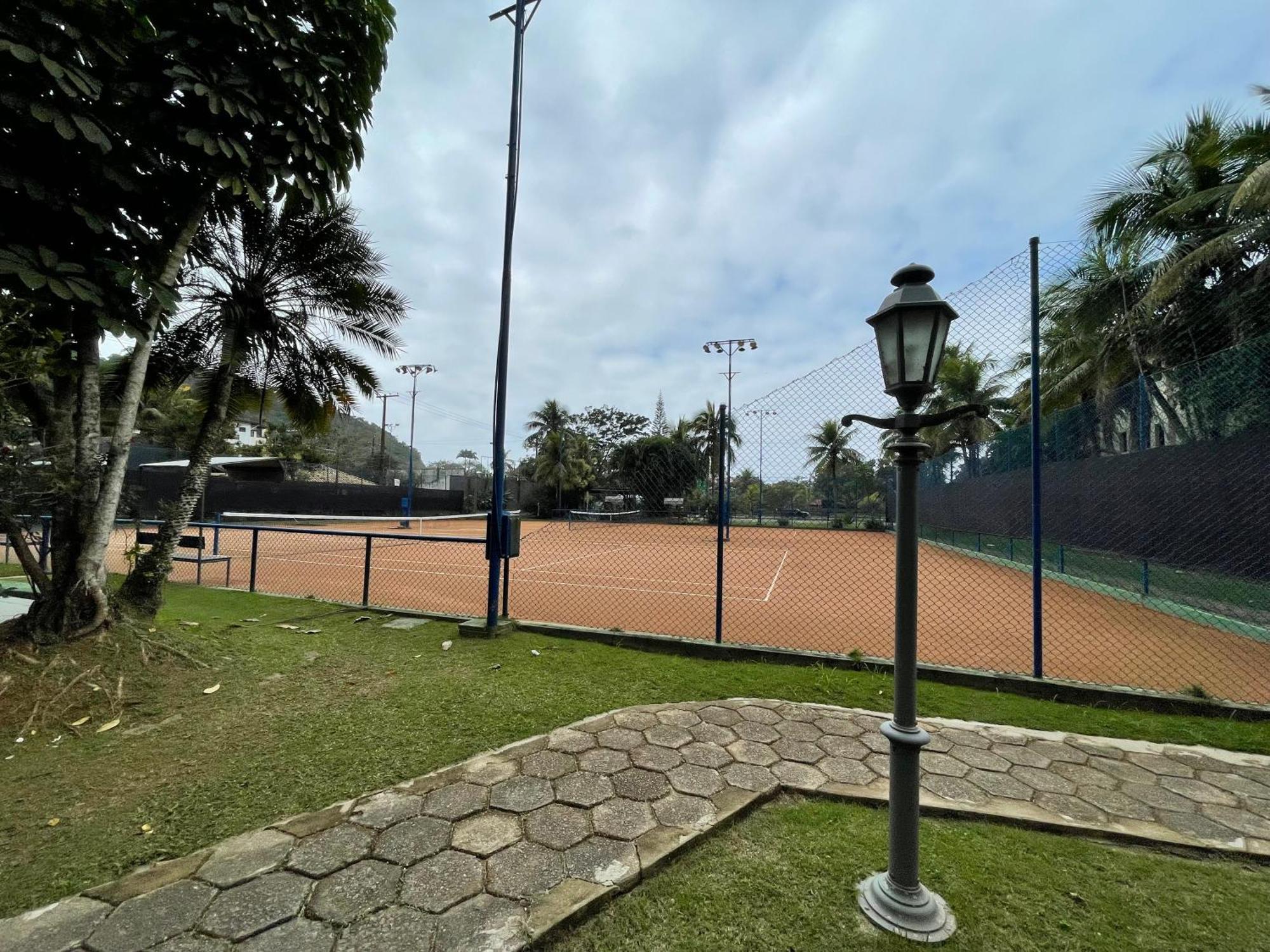 Condominio Wembley Tenis Praia Das Toninhas J406 Ubatuba Exterior photo